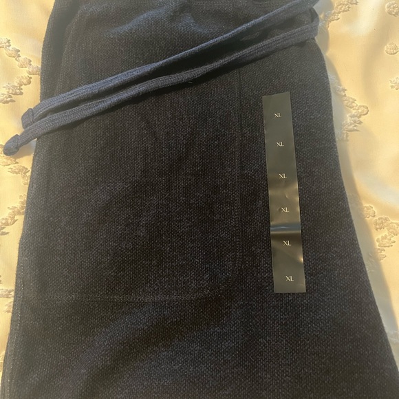 New Banana Republic Sweatpants! Extremely comfortable perfect for daily wear! - Picture 2 of 4